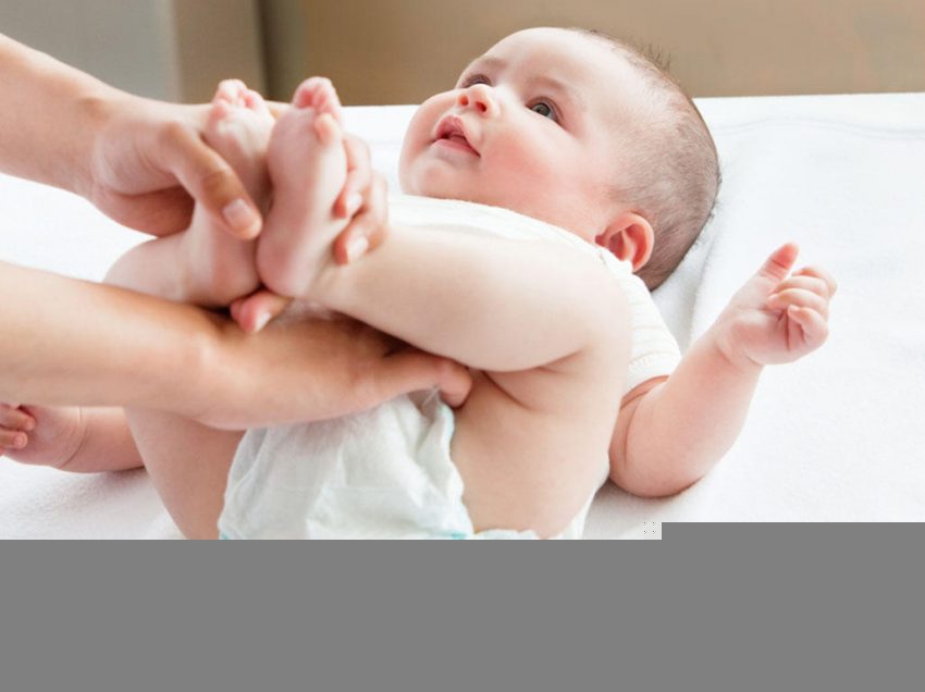 7 Cara Mengatasi Bayi 8 Bulan Mencret